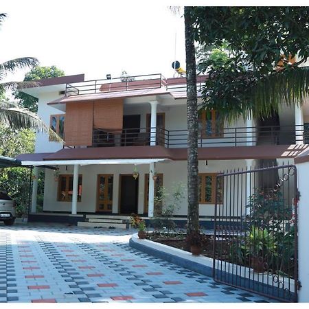 Anand Homestay Kattappana Bagian luar foto