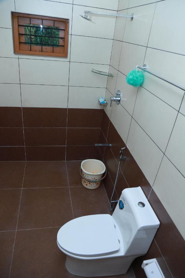 Anand Homestay Kattappana Bagian luar foto
